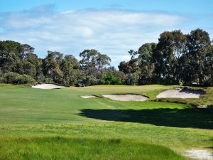 Royal Melbourne (West) 4th Approach